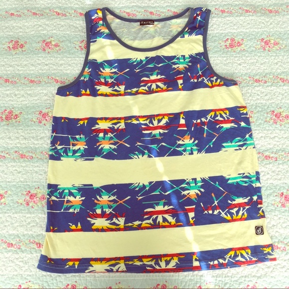 Volcom Other - Tropical Volcom Tank Top